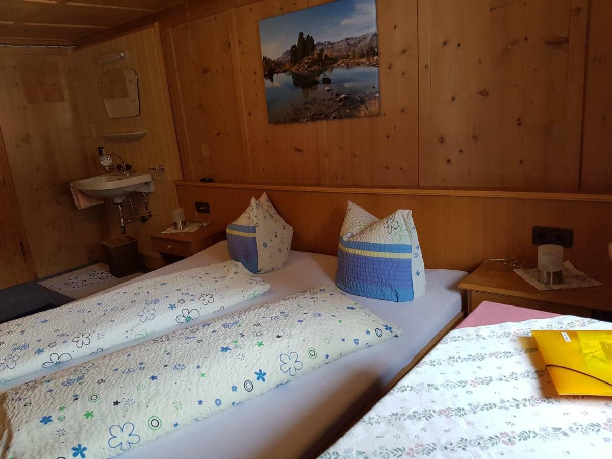 Pension Valluela Galtür Extérieur photo